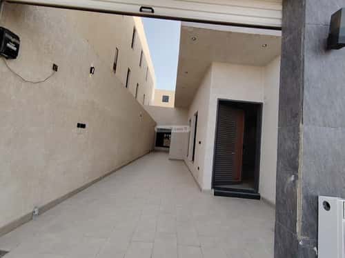 3 bedroom floor in Al Janadriyah 3