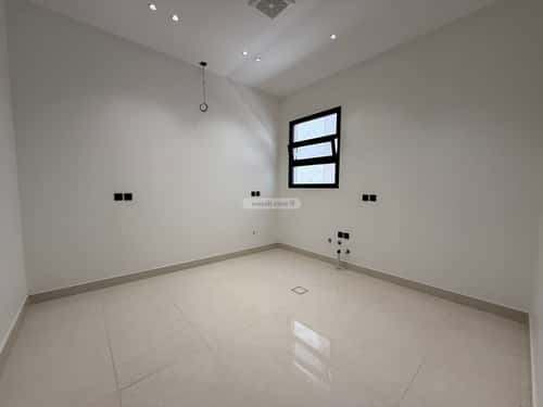 شقة 4 غرف في الرمال 3