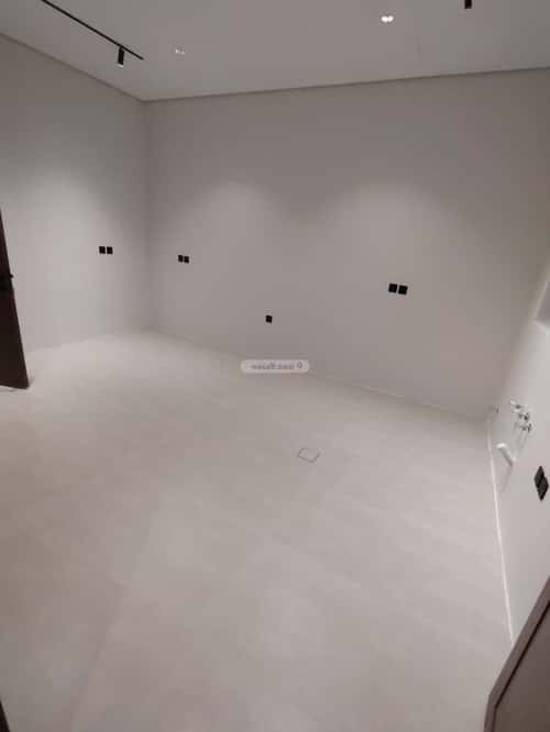 فيلا 4 غرف في الجنادرية 2