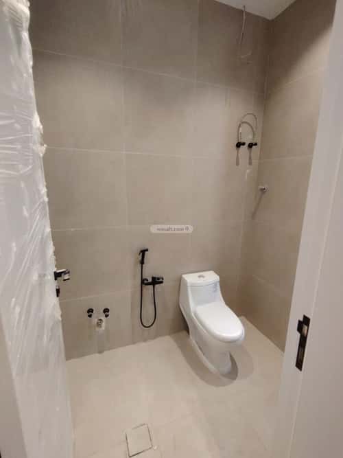 3 bedroom apartment in Al Janadriyah 5