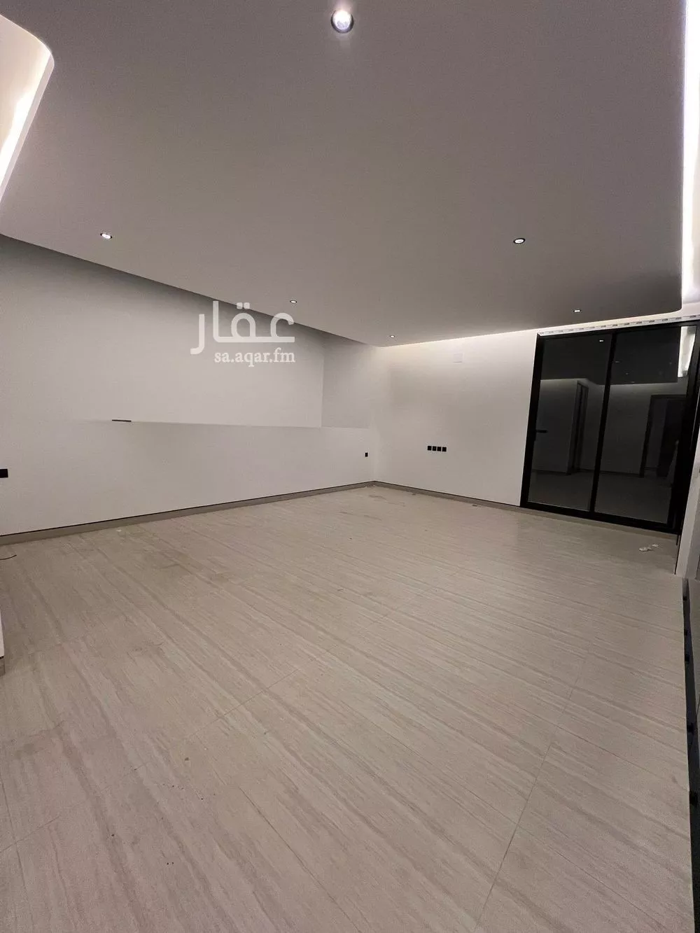 5 bedroom villa in Al Aridh 18