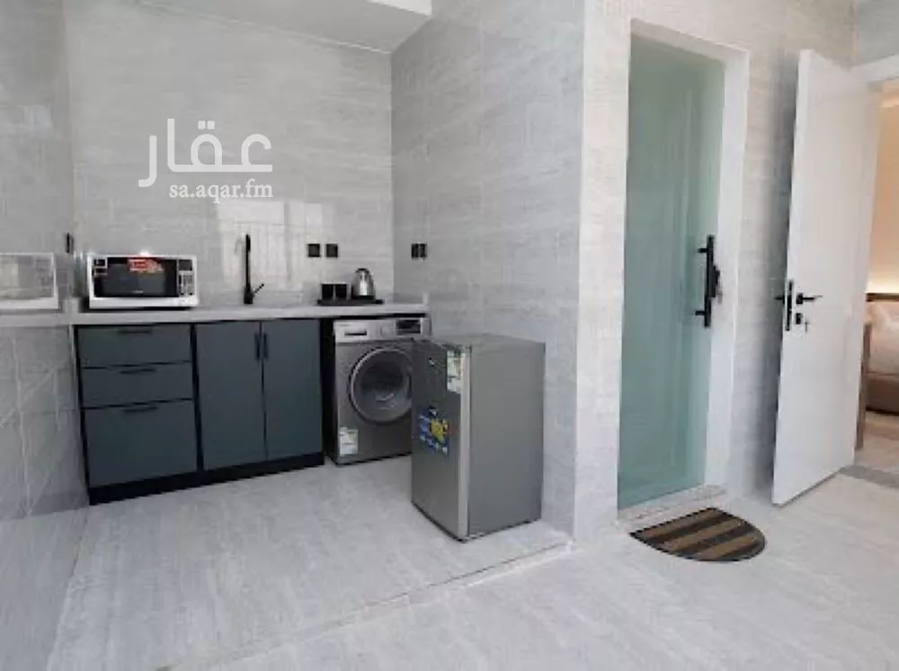 1 bedroom apartment in Al Aridh 8