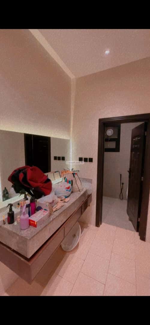 3 bedroom apartment in Al Yarmouk 7