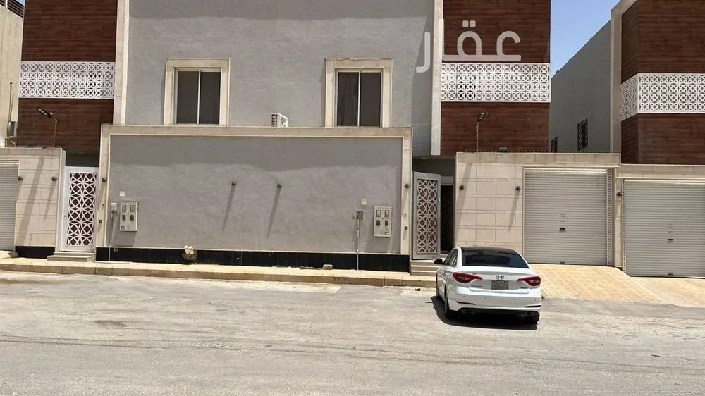 فيلا 8 غرف في ظهرة لبن