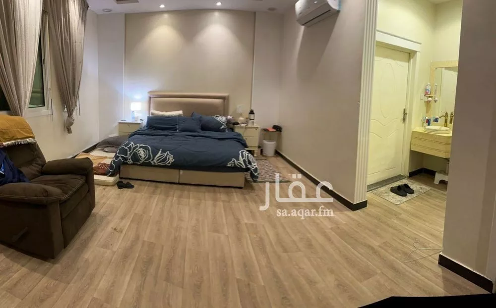 7 bedroom villa in Al Rimal 4