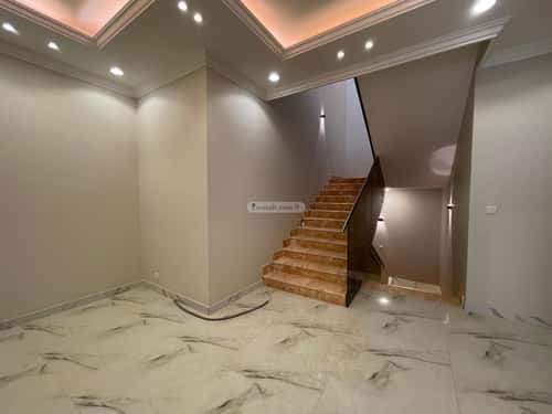 6 bedroom villa in Al Rabwa 3