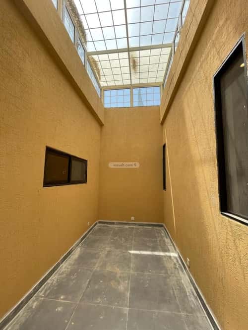 6 bedroom villa in Al Rabwa 15