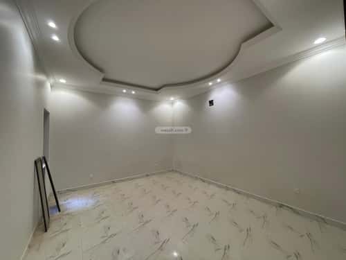 6 bedroom villa in Al Rabwa 6