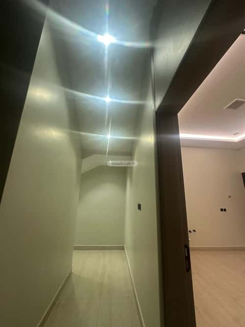 7 bedroom villa in Al Janadriyah 3