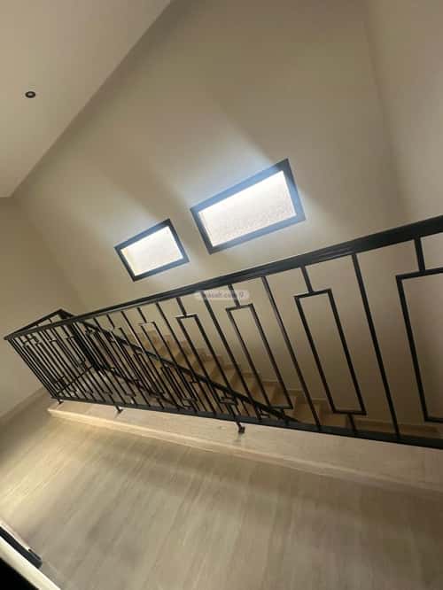 5 bedroom villa in Al Janadriyah 13
