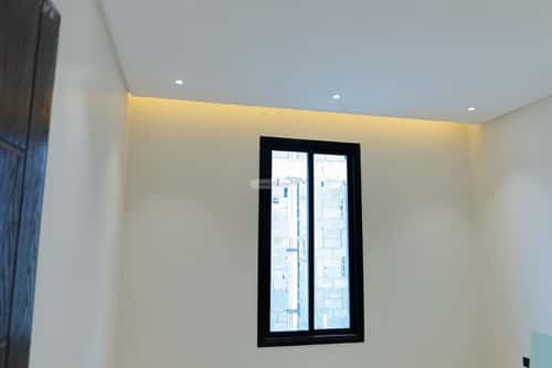 5 bedroom floor in Al Janadriyah 2