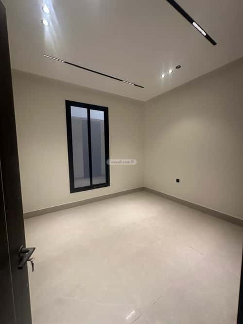 7 bedroom villa in Al Janadriyah 4