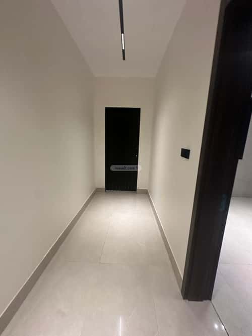 7 bedroom villa in Al Janadriyah 5