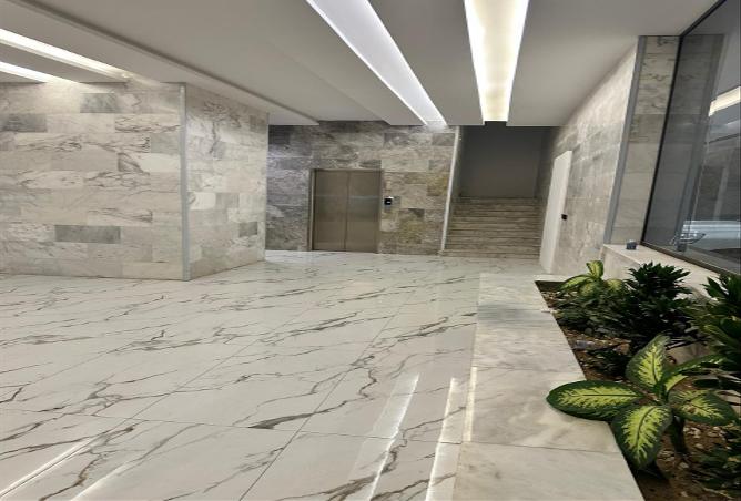 6 bedroom apartment in Mishrifah 2
