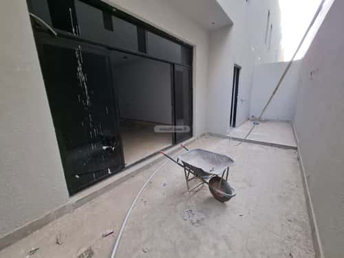 5 bedroom villa in Al Munsiyah 6