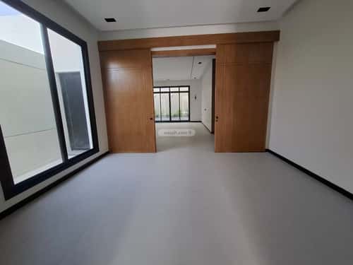 4 bedroom floor in Al Janadriyah 1
