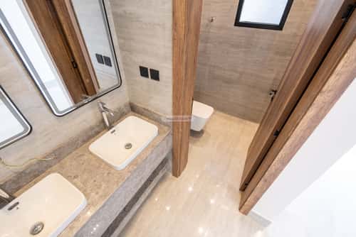 5 bedroom villa in Al Rimal 3
