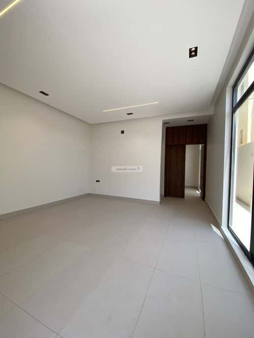5 bedroom floor in Al Khaleej 3