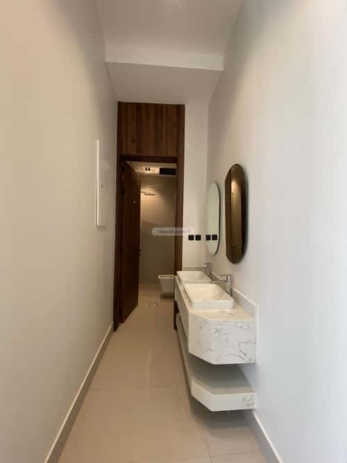 5 bedroom floor in Al Khaleej 9
