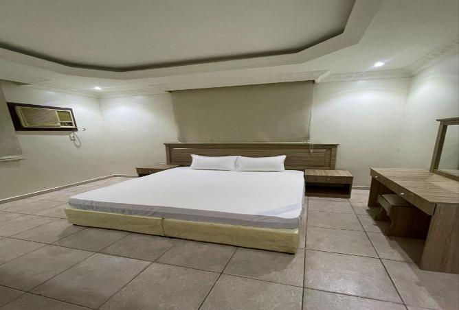 1 bedroom apartment in Al Salamah 2