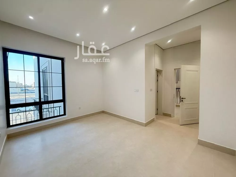 فيلا 6 غرف في المهدية 21