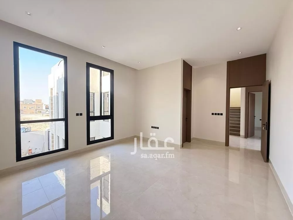 6 bedroom villa in Al Mahdiyyah 13