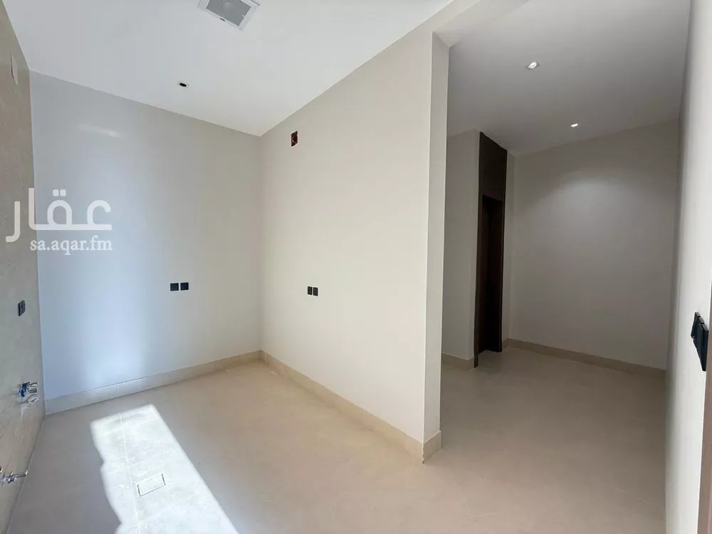 6 bedroom villa in Al Mahdiyyah 19