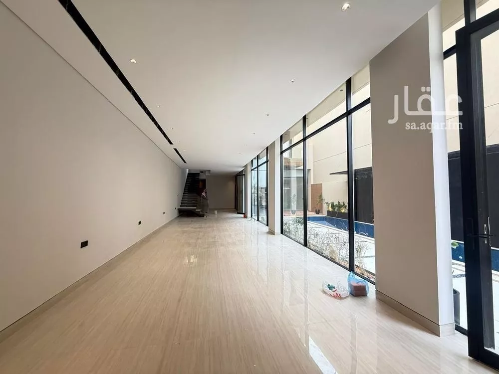 6 bedroom villa in Al Mahdiyyah 5