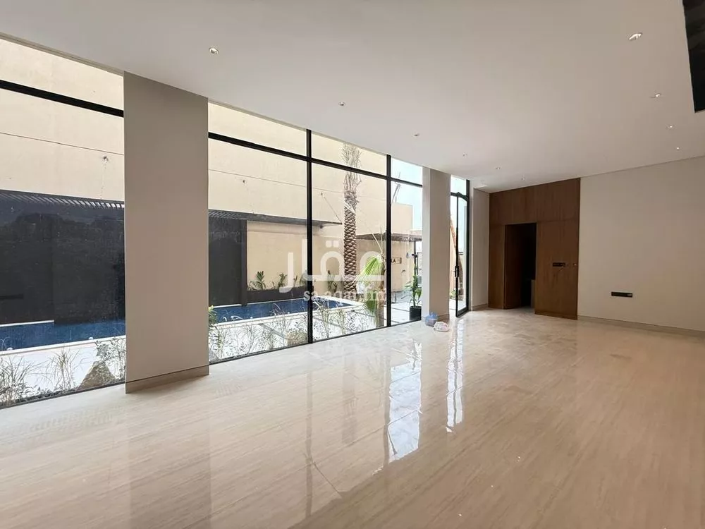 6 bedroom villa in Al Mahdiyyah 6