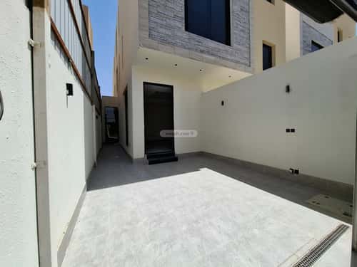 4 bedroom floor in Al Khaleej 3
