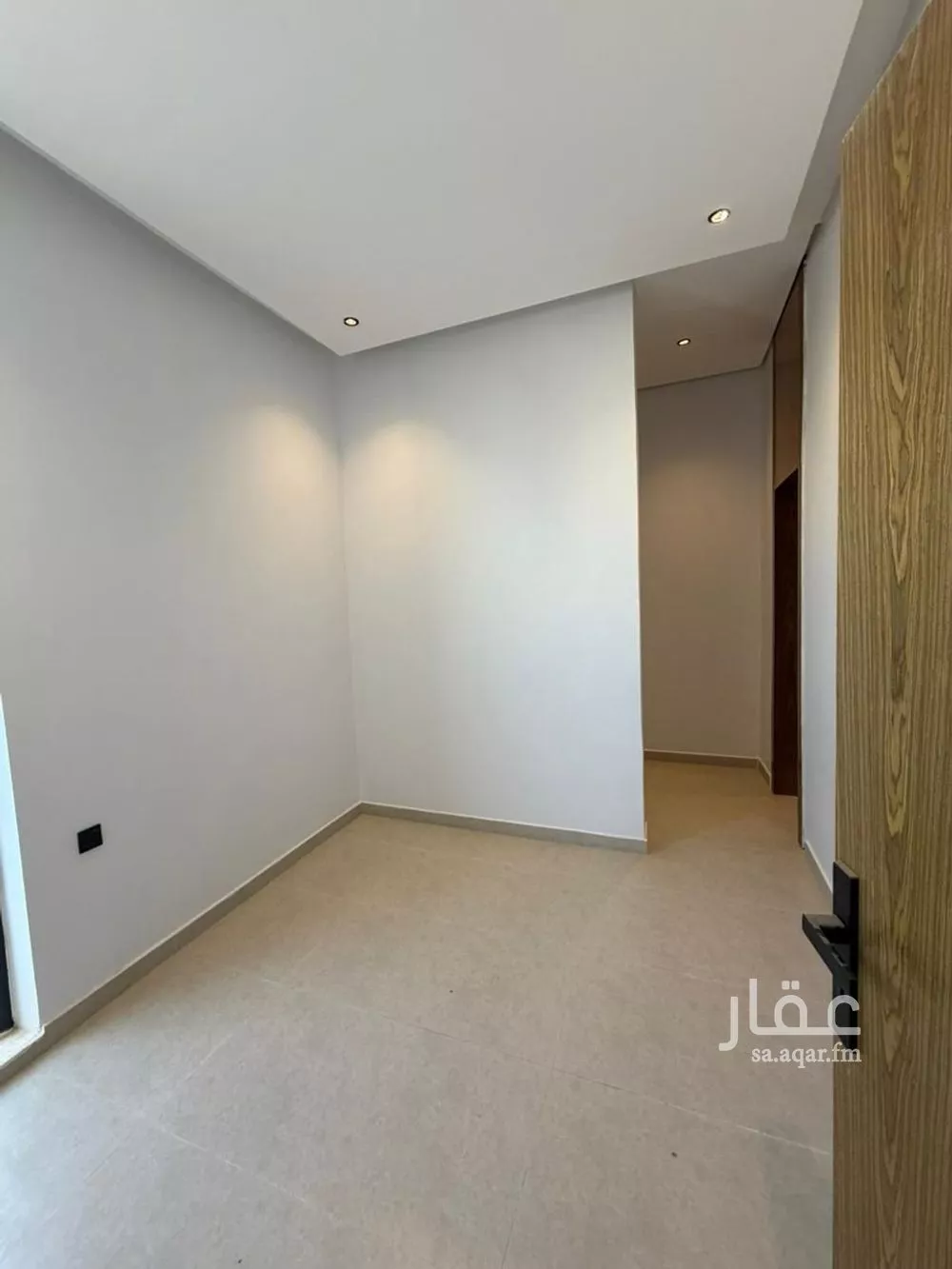 فيلا 5 غرف في المهدية 7