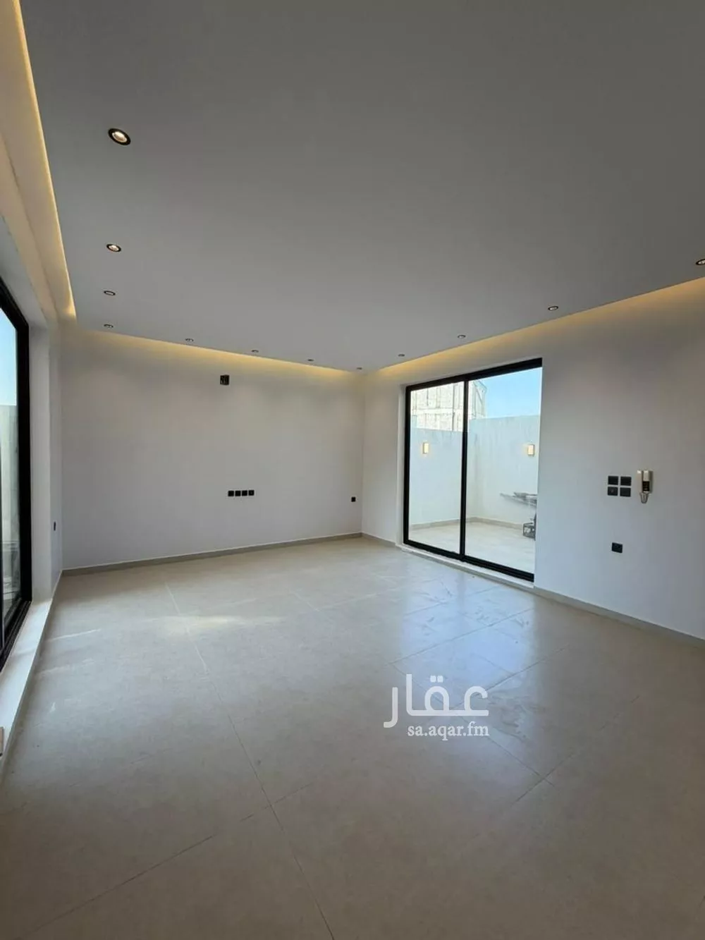 فيلا 5 غرف في المهدية 10