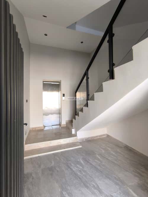 4 bedroom floor in Qurtubah 3