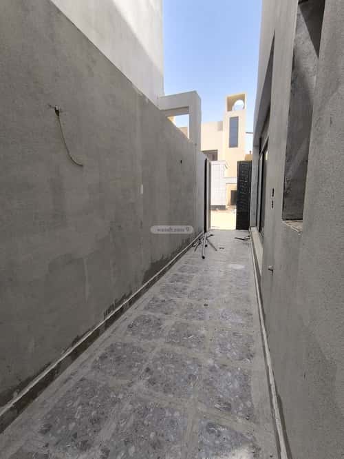 5 bedroom villa in Al Rimal 4