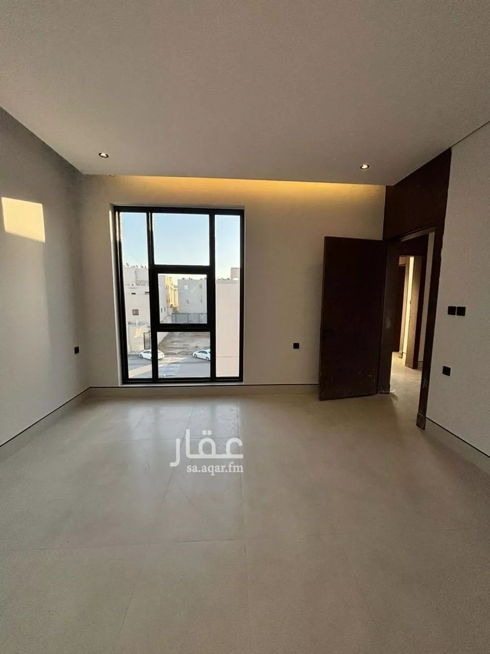 فيلا 6 غرف في المهدية 12