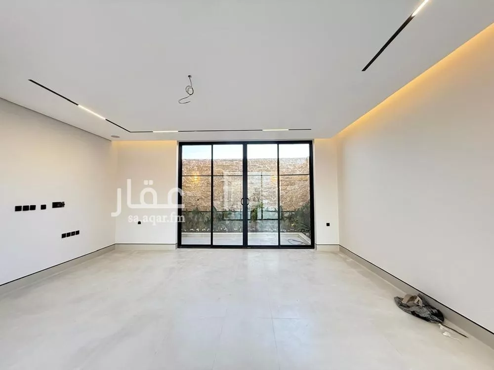 فيلا 6 غرف في المهدية 4