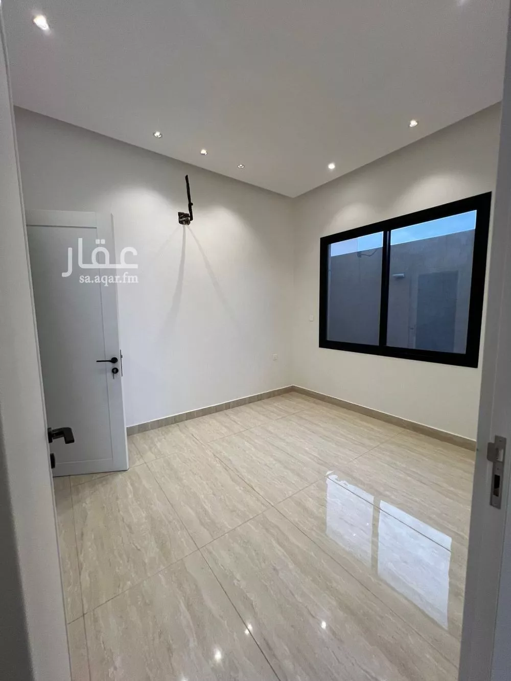 فيلا 5 غرف في المهدية 2