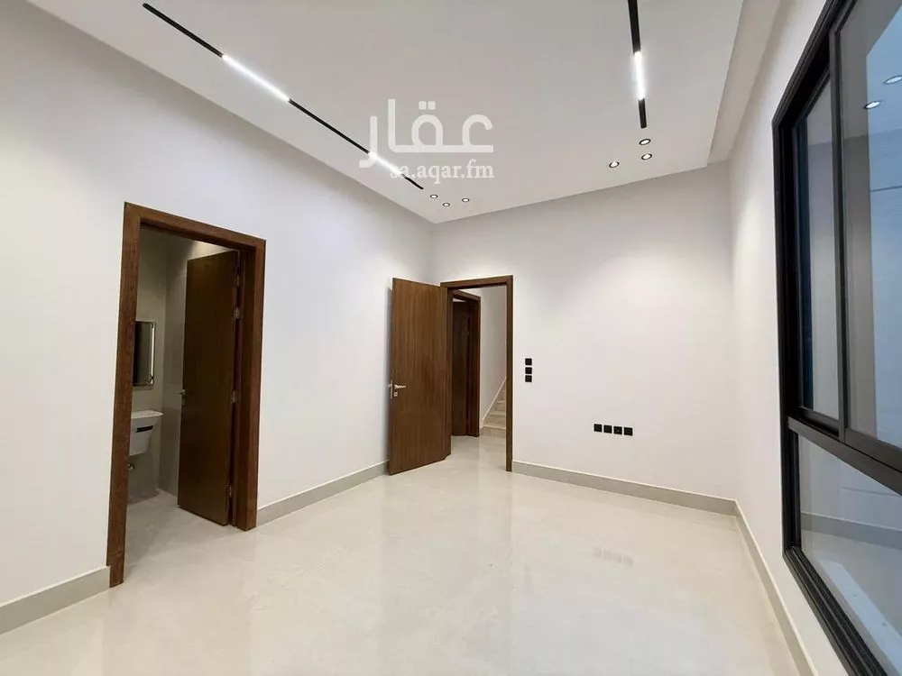 فيلا 6 غرف في المهدية 13