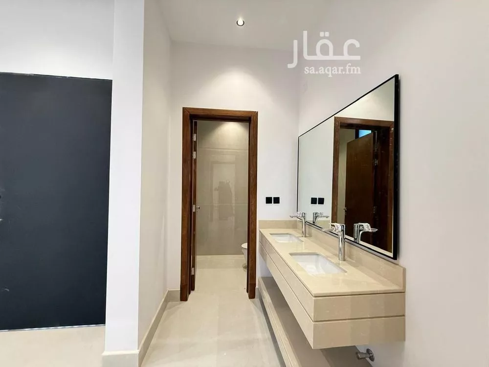 فيلا 6 غرف في المهدية 4