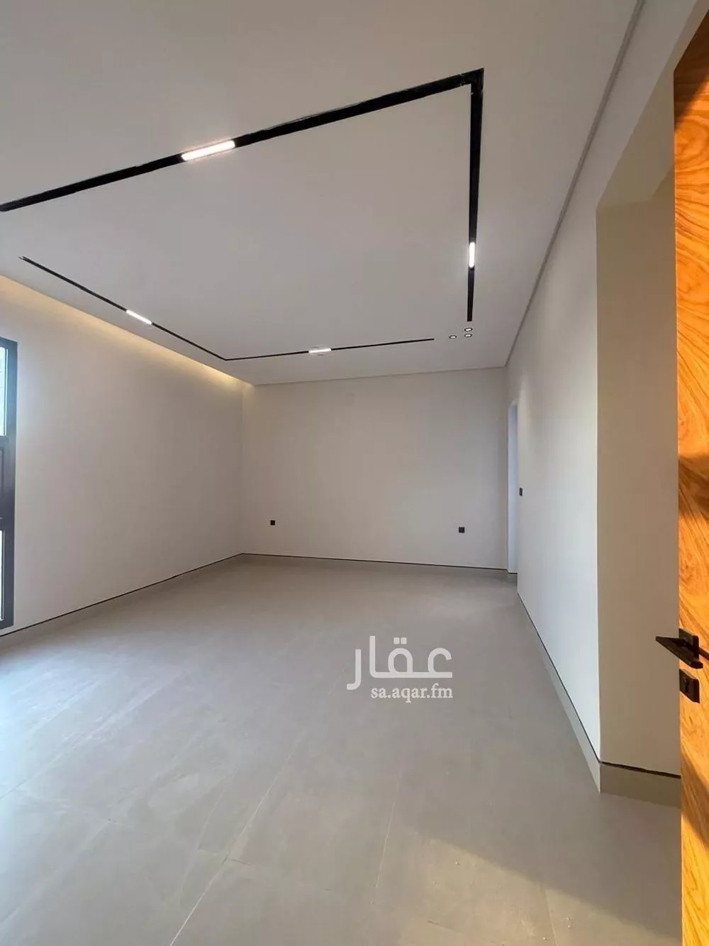 فيلا 6 غرف في المهدية 12