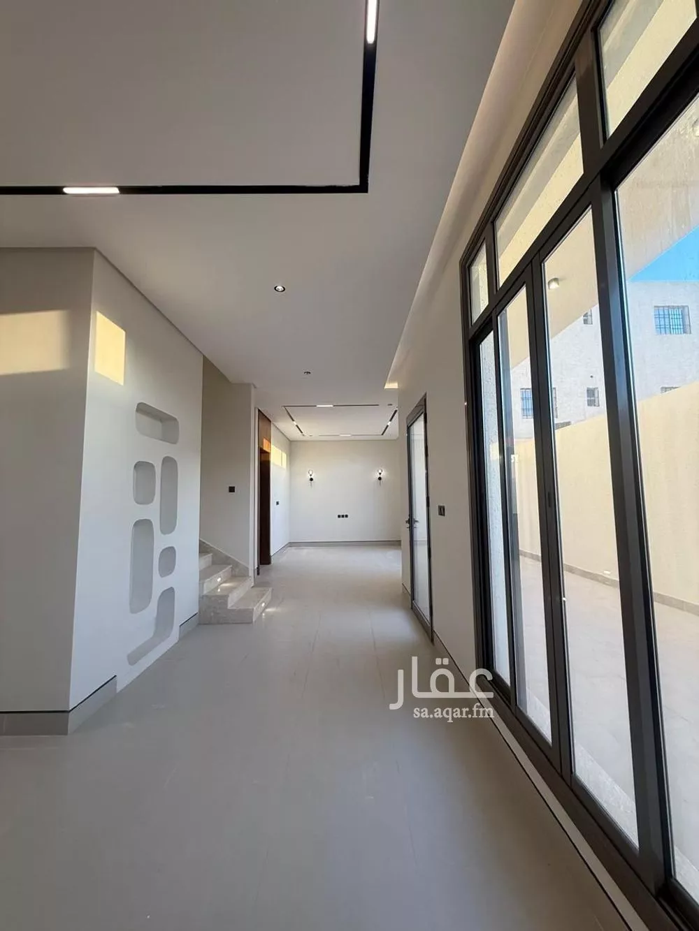 فيلا 6 غرف في المهدية 5