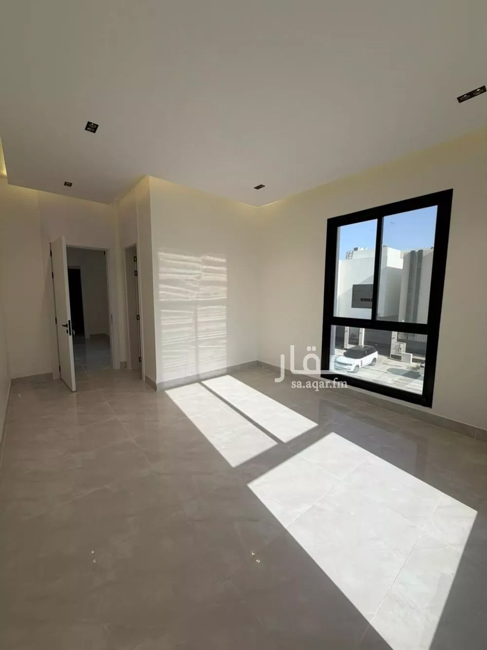 فيلا 6 غرف في المهدية 11