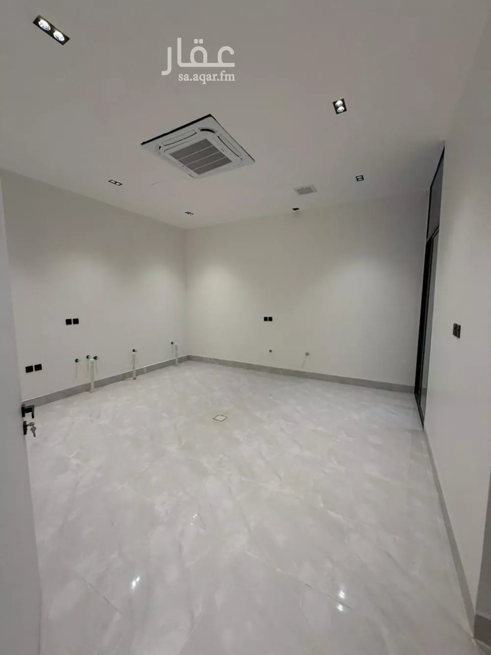 فيلا 6 غرف في المهدية 7