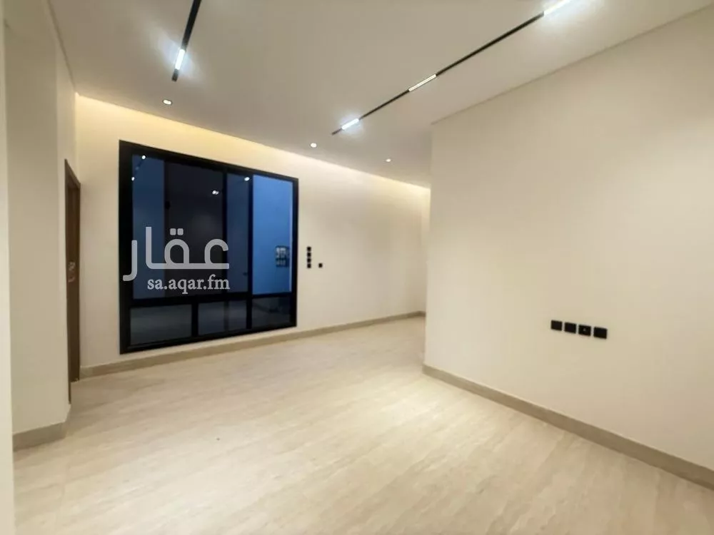 فيلا 5 غرف في المهدية 7