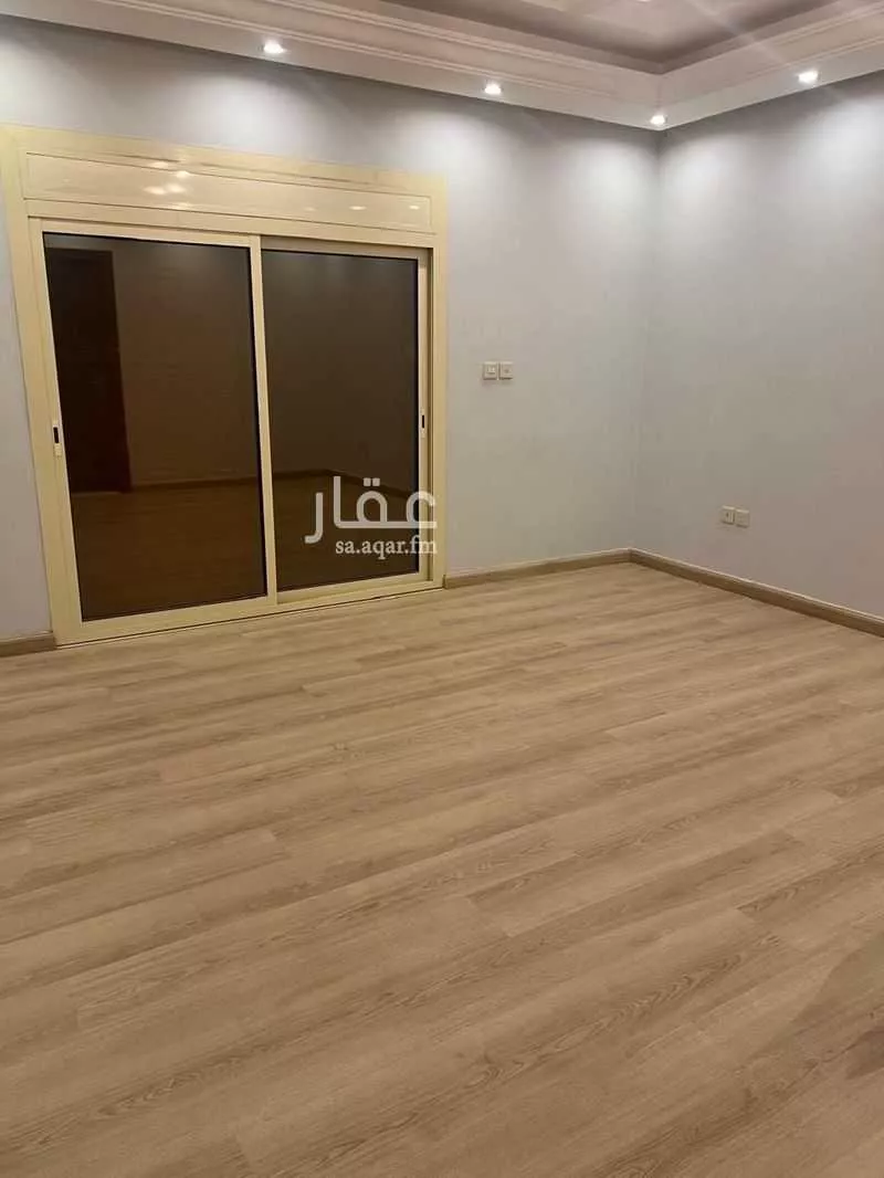 7 bedroom villa in Al Yaqout 3