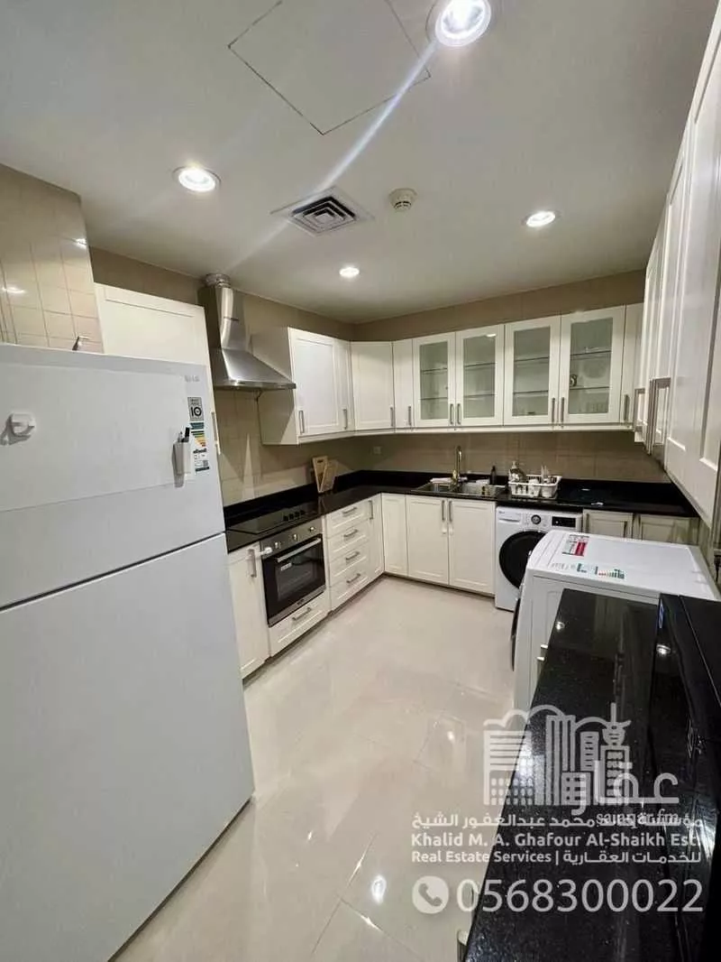 3 bedroom apartment in Al Qusur 4