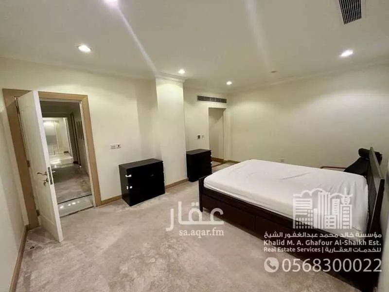 3 bedroom apartment in Al Qusur 10