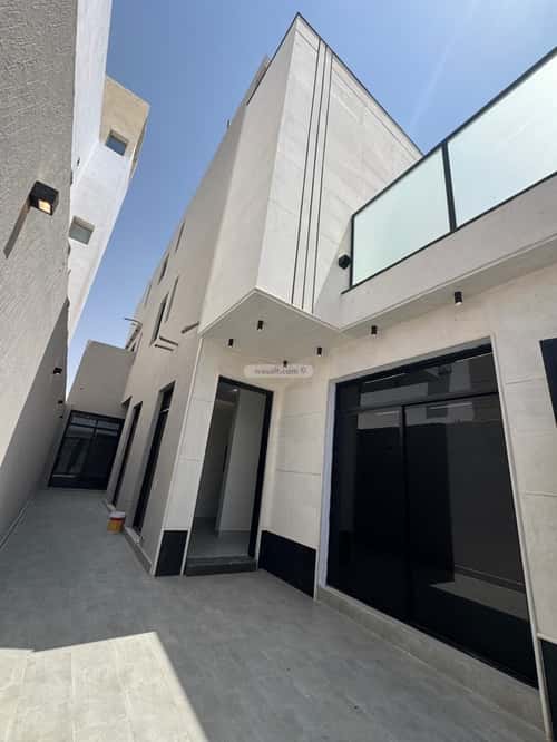 4 bedroom apartment in Al Bayan 8
