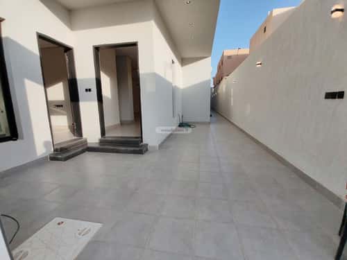 5 bedroom floor in Al Rimal 12