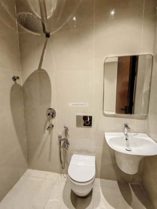 3 bedroom floor in Al Yarmouk 3